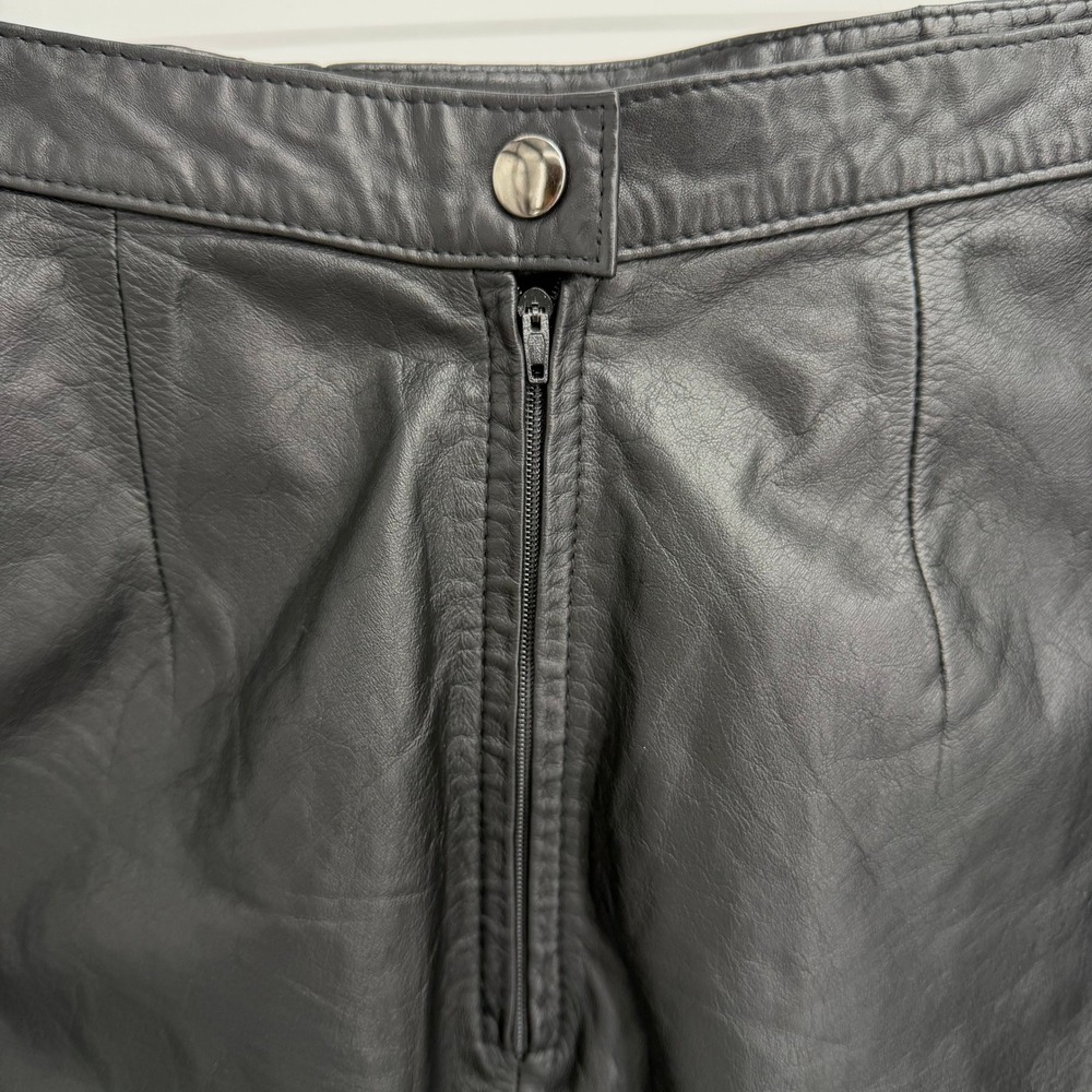 Byrnes & Baker Leather Mini Skirt High Waisted Size 4 Black Biker Goth Edgy Chic - Picture 3 of 11